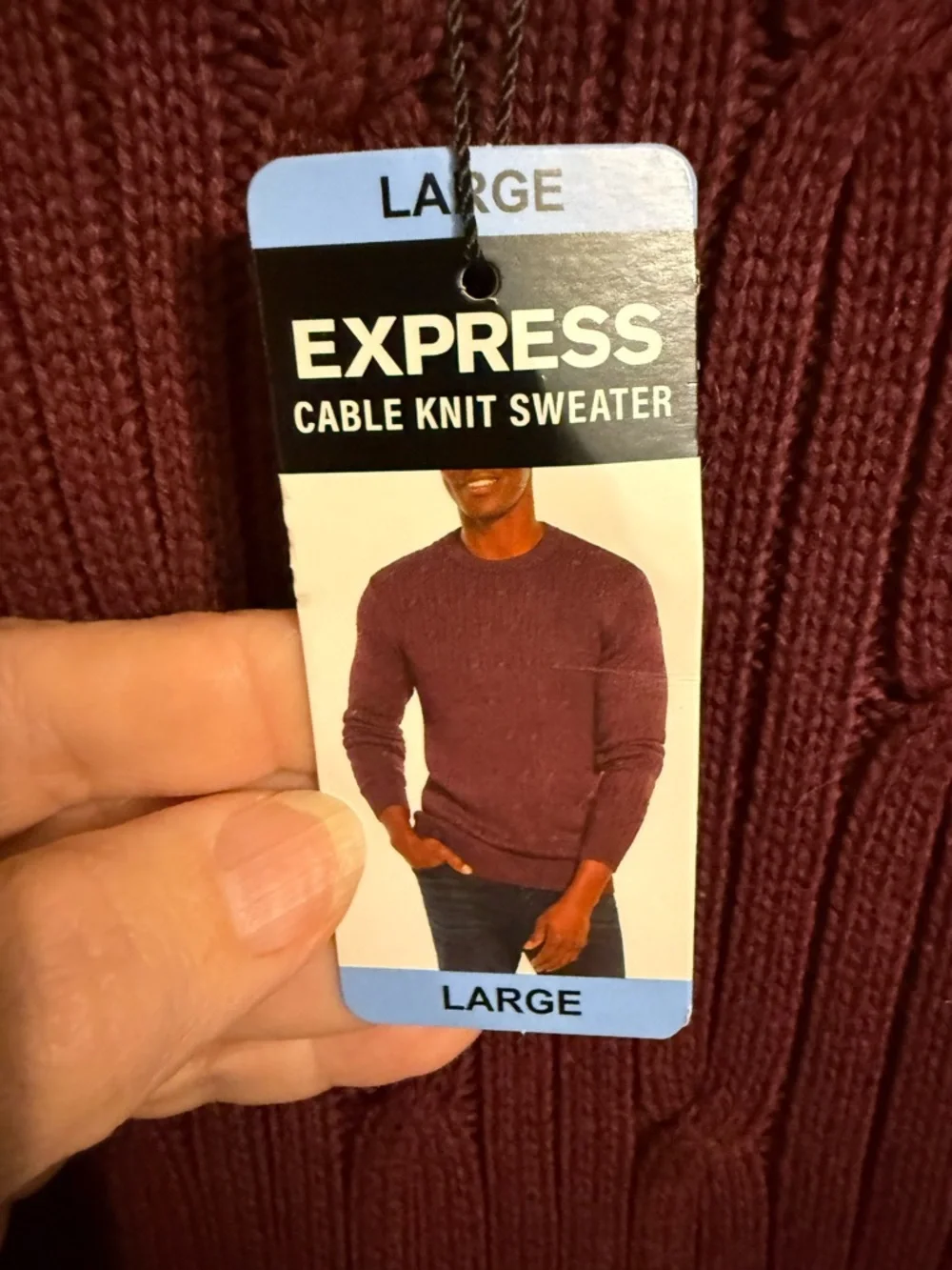 Express Men's Cable Knit Crew Neck Sweater in a burgundy wine color. Sz Lg